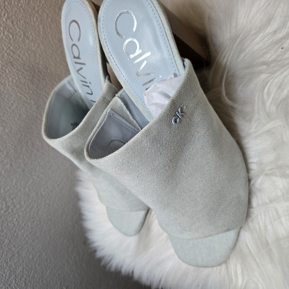 Calvin Klein Jotie Women's Light Blue Denium Mules - Picture 4 of 9